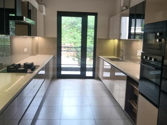 4 BHK Independent Builder Floor in Sector 48 for resale Gurgaon. The reference number is 16807121