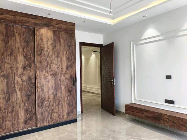 4 BHK Independent Builder Floor in Sector 48 for resale Gurgaon. The reference number is 19457531