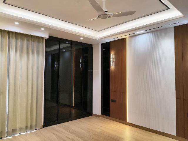 4 BHK Independent Builder Floor in Sector 48 for resale Gurgaon. The reference number is 19763426