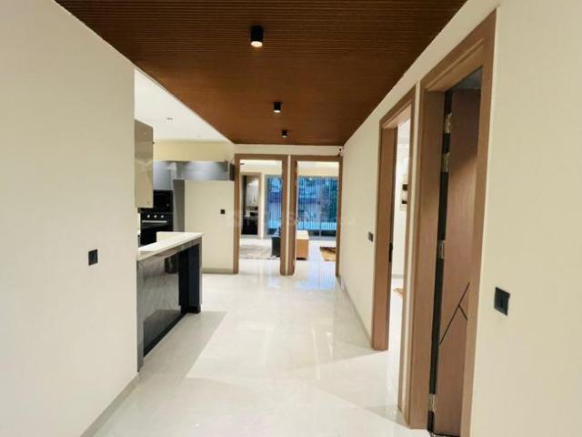 4 BHK Independent Builder Floor in Sector 48 for resale Gurgaon. The reference number is 19929845