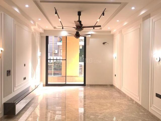 4 BHK Independent Builder Floor in Sector 48 for resale Gurgaon. The reference number is 19930317