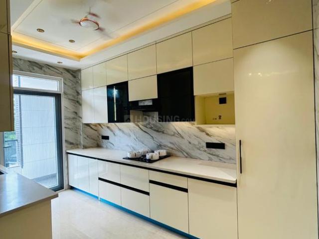 4 BHK Independent Builder Floor in Sector 48 for resale Gurgaon. The reference number is 20264077