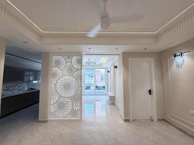 4 BHK Independent Builder Floor in Sector 49 for resale Faridabad. The reference number is 20052812
