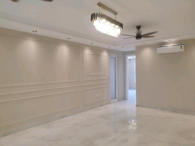 3 BHK Independent Builder Floor in Badkhal Village for resale Faridabad. The reference number is 20425724