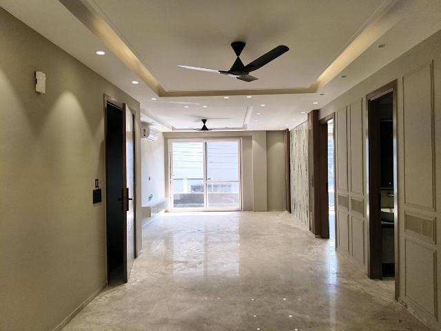 4 BHK Independent Builder Floor in Sector 49 for resale Gurgaon. The reference number is 19454502