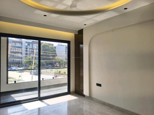 4 BHK Independent Builder Floor in Sector 49 for resale Gurgaon. The reference number is 19488548