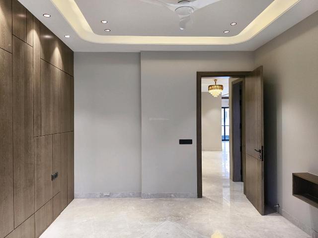 4 BHK Independent Builder Floor in Sector 49 for resale Gurgaon. The reference number is 19570259