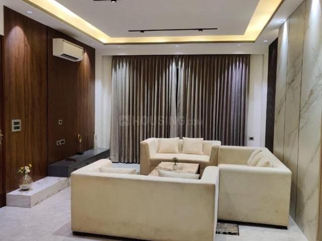 4 BHK Independent Builder Floor in Sector 49 for resale Gurgaon. The reference number is 19704979