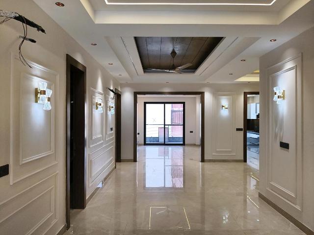4 BHK Independent Builder Floor in Sector 49 for resale Gurgaon. The reference number is 19941627