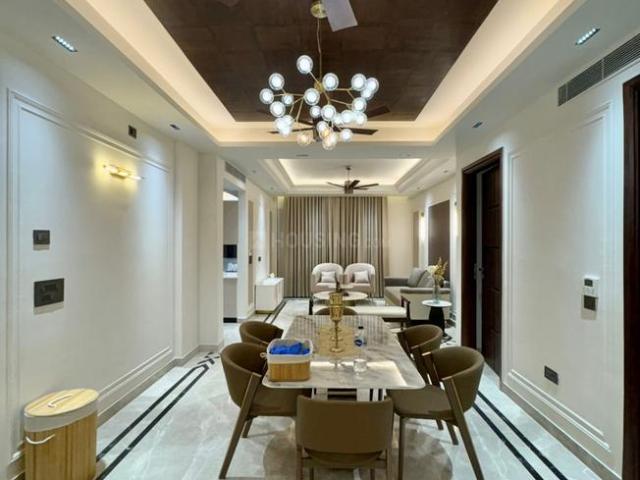 4 BHK Independent Builder Floor in Sector 49 for resale Gurgaon. The reference number is 19037100