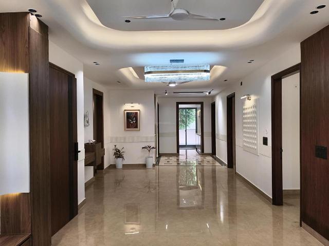 4 BHK Independent Builder Floor in Sector 50 for resale Gurgaon. The reference number is 20068282