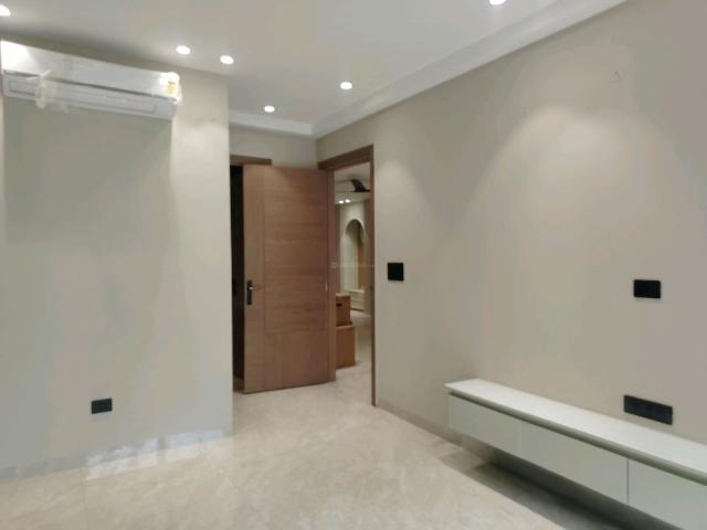 4 BHK Independent Builder Floor in Sector 51 for resale Gurgaon. The reference number is 20023859