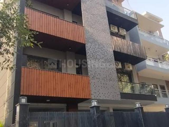 4 BHK Independent Builder Floor in Sector 51 for resale Gurgaon. The reference number is 20107193
