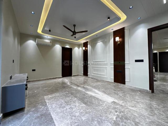 4 BHK Independent Builder Floor in Sector 52 for resale Gurgaon. The reference number is 19708341
