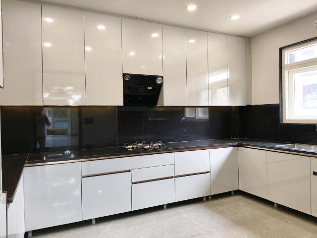 4 BHK Independent Builder Floor in Sector 57 for resale Gurgaon. The reference number is 18344158