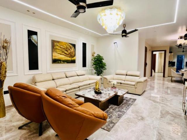4 BHK Independent Builder Floor in Sector 57 for resale Gurgaon. The reference number is 19477382