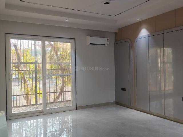 4 BHK Independent Builder Floor in Sector 57 for resale Gurgaon. The reference number is 19673047