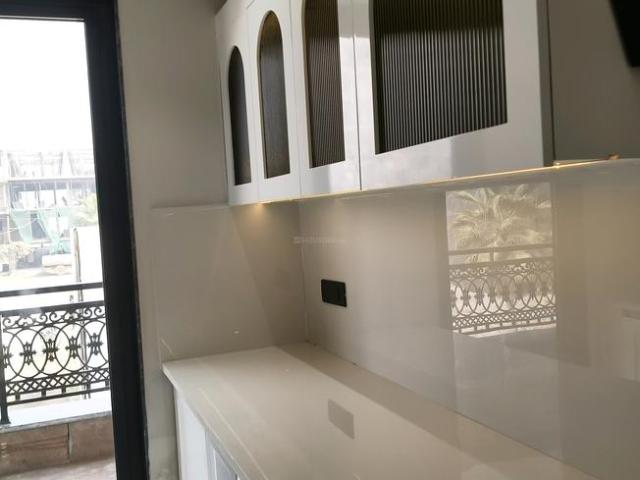 4 BHK Independent Builder Floor in Sector 57 for resale Gurgaon. The reference number is 19381664