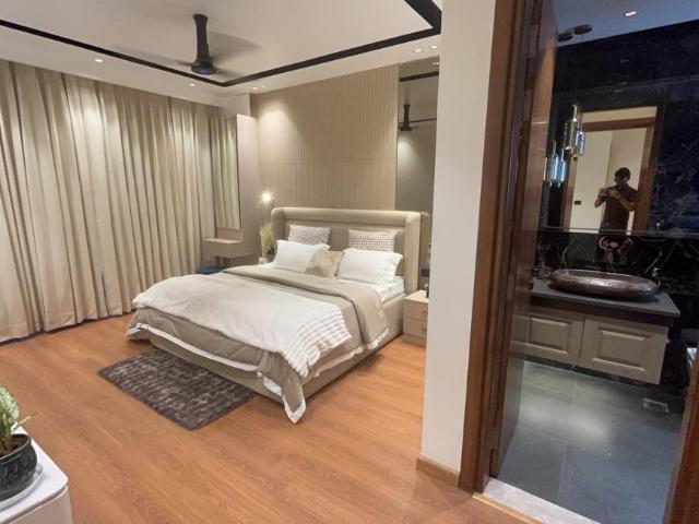 4 BHK Independent Builder Floor in Sector 57 for resale Gurgaon. The reference number is 20292315