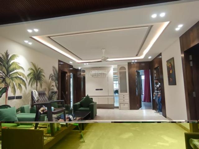 4 BHK Independent Builder Floor in Sector 55 for rent Gurgaon. The reference number is 20139566