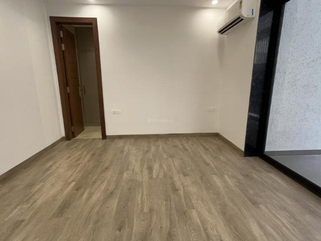 4 BHK Independent Builder Floor in Sector 55 for resale Gurgaon. The reference number is 20283742