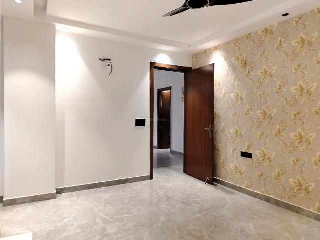 4 BHK Independent Builder Floor in Sector 56 for resale Gurgaon. The reference number is 17922519