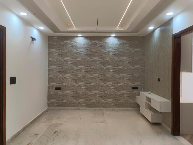 4 BHK Independent Builder Floor in Sector 5 Rohini for resale New Delhi. The reference number is 17695032