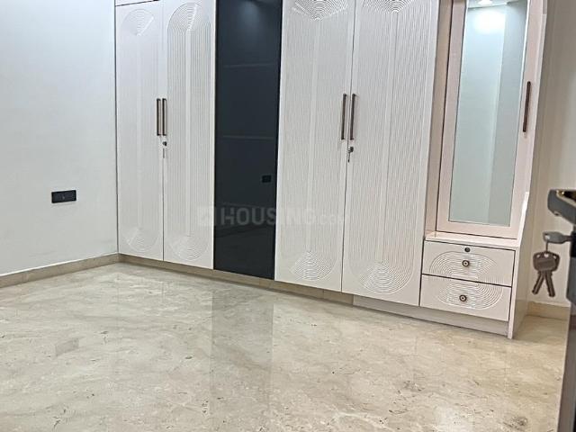 4 BHK Independent Builder Floor in Sector 5 Rohini for resale New Delhi. The reference number is 20168780