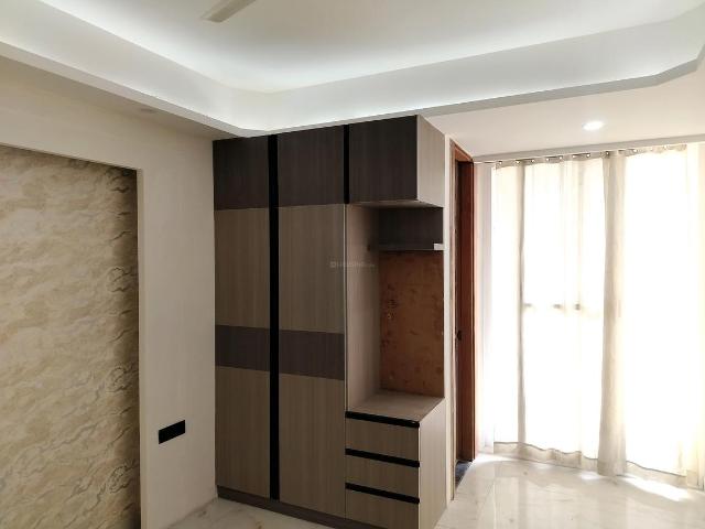 4 BHK Independent Builder Floor in Sector 60 for resale Gurgaon. The reference number is 18111317