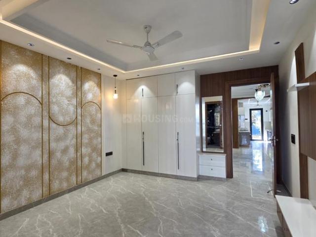 4 BHK Independent Builder Floor in Sector 67 for resale Gurgaon. The reference number is 19694654