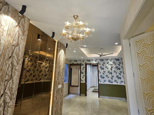 4 BHK Independent Builder Floor in Sector 67 for resale Gurgaon. The reference number is 19742135