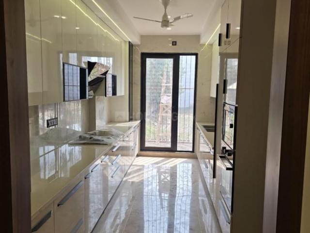 4 BHK Independent Builder Floor in Sector 67 for resale Gurgaon. The reference number is 19891181
