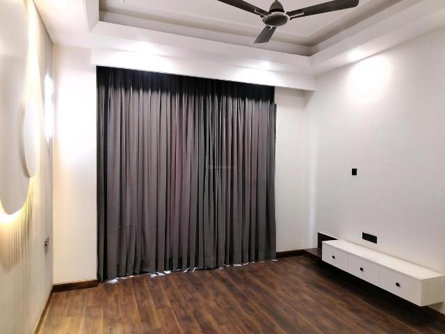 4 BHK Independent Builder Floor in Sector 73 for resale Gurgaon. The reference number is 17846624