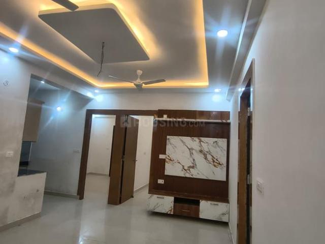 4 BHK Independent Builder Floor in Sector 72 for resale Noida. The reference number is 20810518