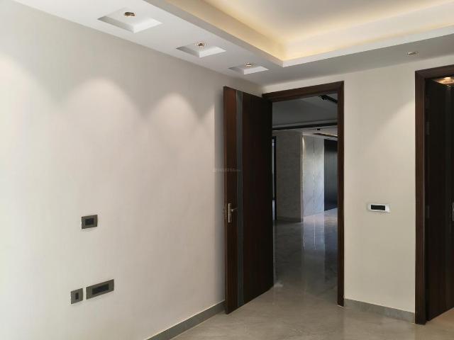 4 BHK Independent Builder Floor in Sector 77 for resale Gurgaon. The reference number is 19487783
