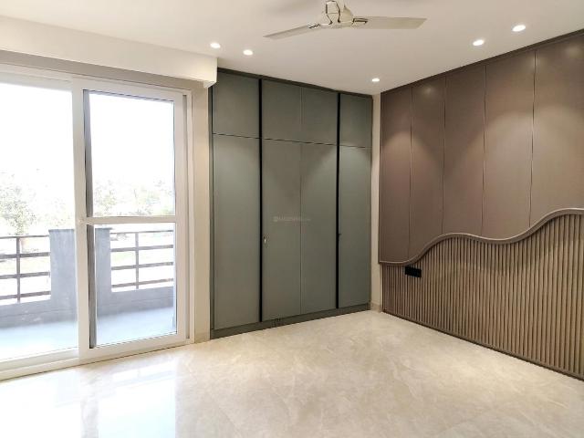 4 BHK Independent Builder Floor in Sector 77 for resale Gurgaon. The reference number is 19356392