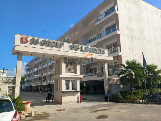 4 BHK Independent Builder Floor in Sector 84 for resale Gurgaon. The reference number is 20712107