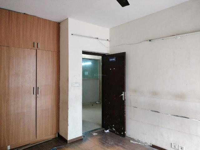 4 BHK Independent Builder Floor in Sector 85 for resale Faridabad. The reference number is 17777261