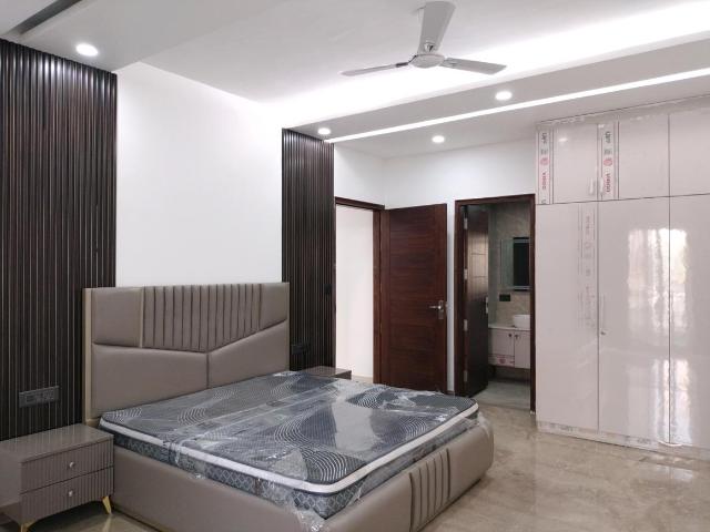 4 BHK Independent Builder Floor in Sector 85 for resale Faridabad. The reference number is 20078246