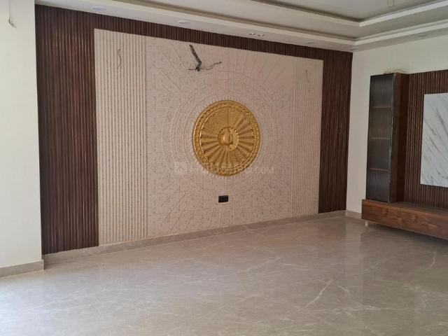 4 BHK Independent Builder Floor in Sector 85 for resale Faridabad. The reference number is 20600495
