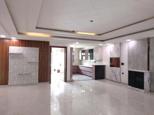 4 BHK Independent Builder Floor in Sector 88 for resale Faridabad. The reference number is 20686101