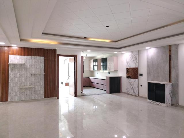 4 BHK Independent Builder Floor in Sector 88 for resale Faridabad. The reference number is 20686113