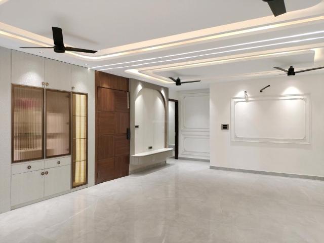 4 BHK Independent Builder Floor in Sector 89 for resale Faridabad. The reference number is 19887868