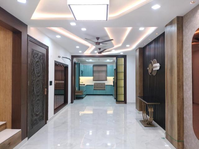 4 BHK Independent Builder Floor in Sector 89 for resale Faridabad. The reference number is 19984786