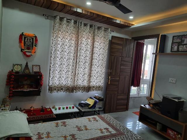 4 BHK Independent Builder Floor in Sector 8 Dwarka for rent New Delhi. The reference number is 20347561