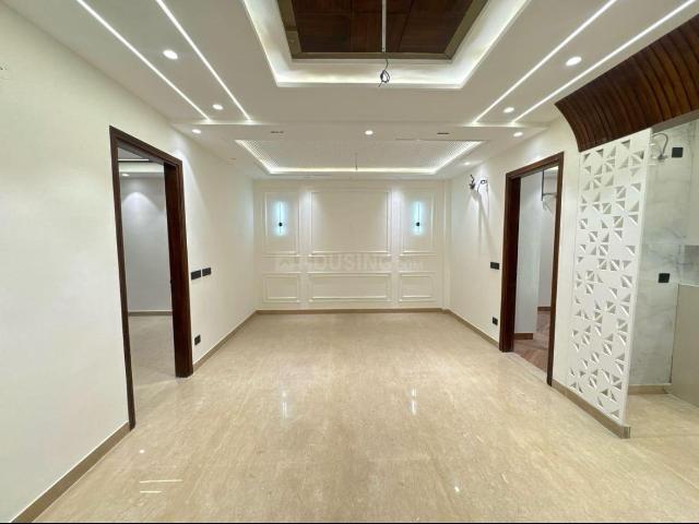 4 BHK Independent Builder Floor in Sector 8 Rohini for resale New Delhi. The reference number is 20581144
