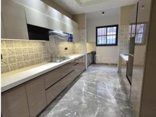 4 BHK Independent Builder Floor in Sector 9 for rent Gurgaon. The reference number is 20253418