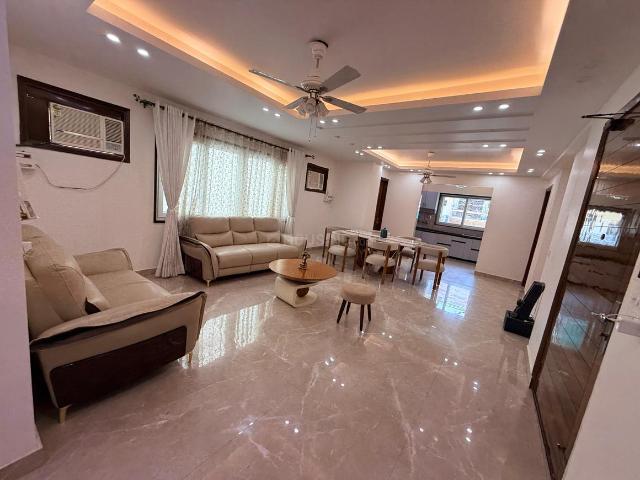 4 BHK Independent Builder Floor in Sector 9 for rent Gurgaon. The reference number is 20279672