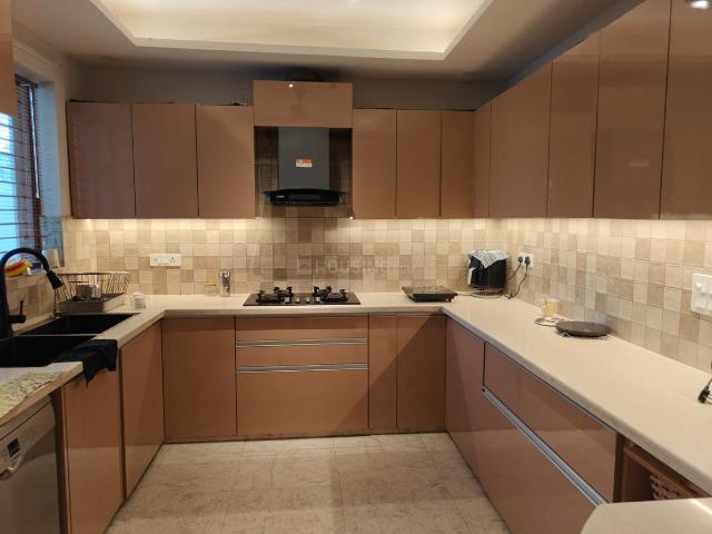 4 BHK Independent Builder Floor in Sector 9 for resale Gurgaon. The reference number is 20180257