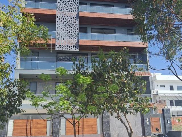 4 BHK Independent Builder Floor in Sector 13 for resale Sonipat. The reference number is 17276703